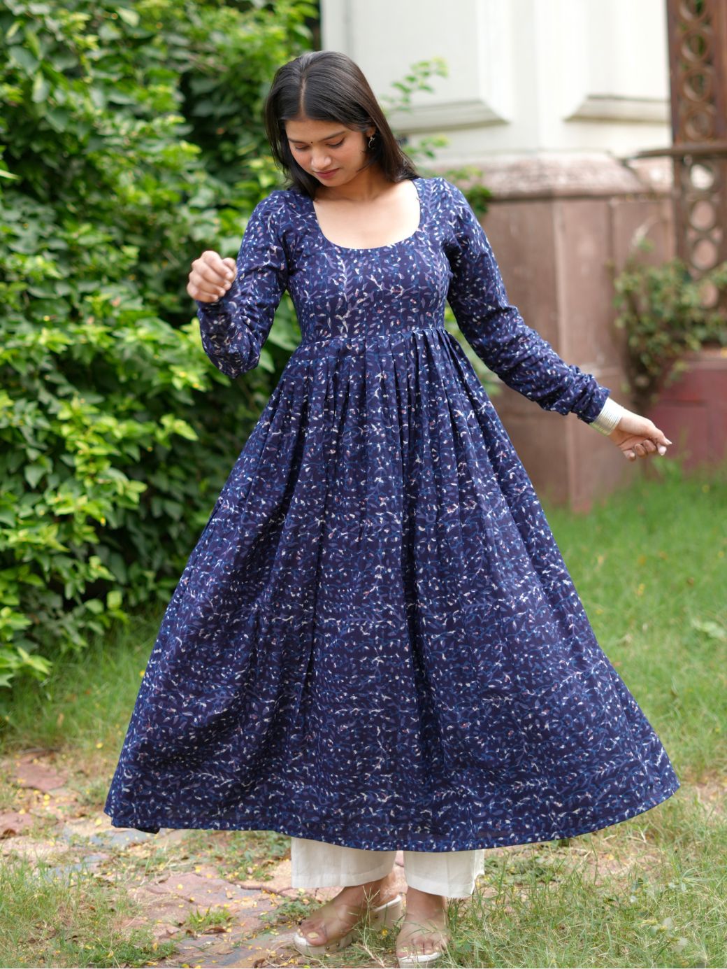 The Midnight Meadow Blue Kameez