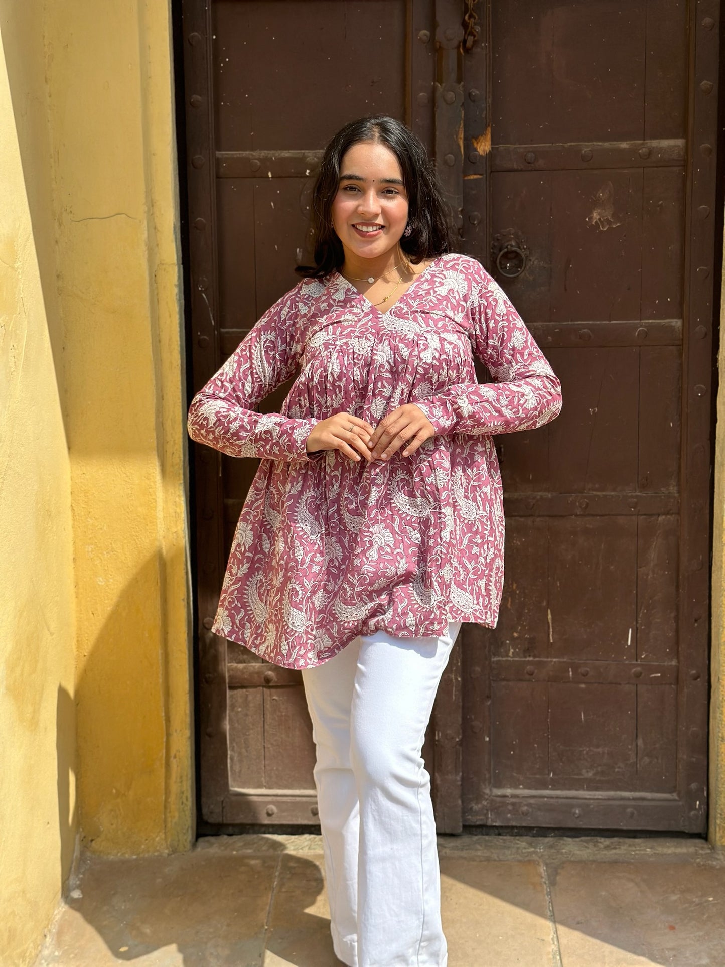 Peach paisley kurta