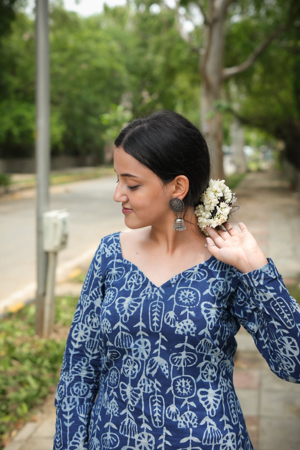 Baagrika Sweetheart Neck Blue Short kurti