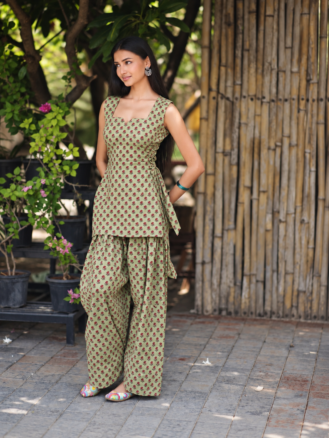 Pista Noor Two Piece Farshi Set